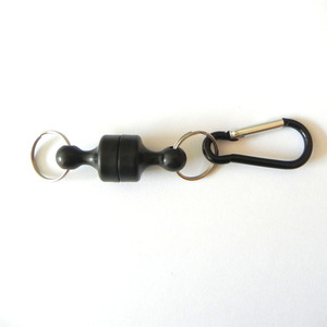Équipement de pêche coloré en ABS, PVC, cuivre, métal, aluminium, porte-clés, leurres, gants, boucle magnétique en plastique pour la pêche au bar, au <span class=keywords><strong>brochet</strong></span>, à la truite, au marlin - Product Image 2