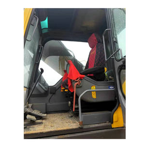 Excavatrice sur chenilles Volvo EC290BLC à vendre - Product Image 5