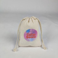 Sac cadeau pour filles Calico Sac à poussière Pochette à cordon Tissu de Noël Tissu naturel Toile Mini sac à cordon Logo personnalisé