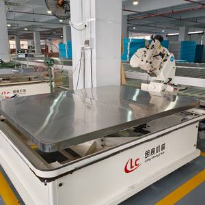 Machine à coudre industrielle automatique à point plat pour la fabrication de meubles, le matelassage de matelas et la confection de rubans - Product Image 3