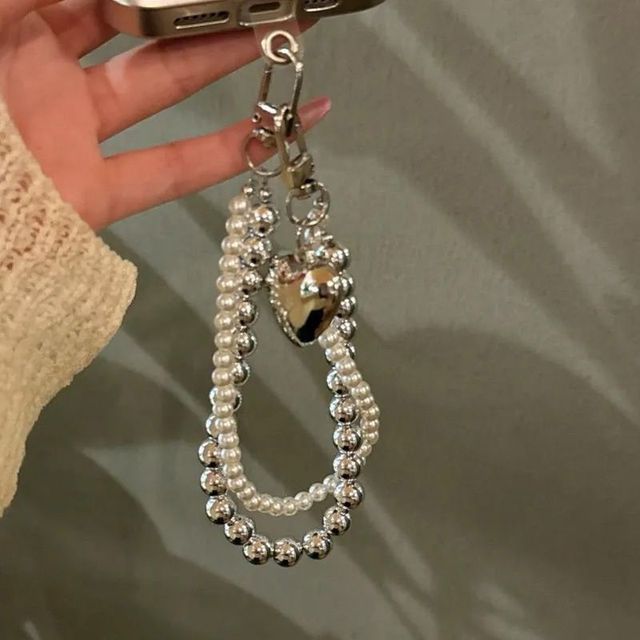 YFA Y2K Silver Plastic Beads Phone Charm Wristband Luxury Korean Fashion Handbag Ornament Custom Logo Love Heart Shaped