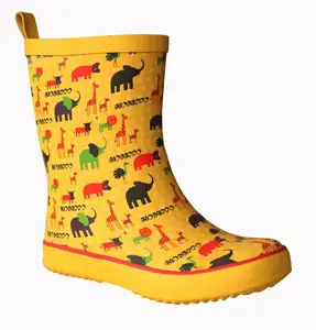 Produttore fabbrica di alta qualità moda donna stivali da pioggia in gomma impermeabili donne uniche speciali stivali da pioggia tecnici maturi