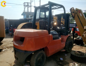 Used TOYOTA FD50 Forklift for sale - Product Image 1