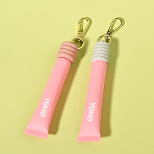 Envase de Brillo Labial Rosa con Accesorios de Dijes Bonitos, Envase Cosmético de Plástico Vacío para Lápiz Labial con Tapa de Rosca - Product Image 1
