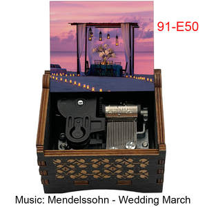 Boîte à <span class=keywords><strong>musique</strong></span> artisanale créative en bois, mini carrée, avec manivelle, motif Marche de mariage Mendelssohn, gravée, pour cadeaux d'amoureux - Product Image 5