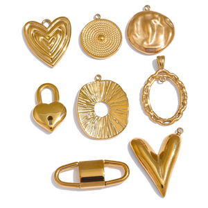 Pendentif en acier inoxydable JINYOU 0001 en forme de cœur, accessoires de fabrication de bijoux faits à la main, accessoires de bijoux <span class=keywords><strong>pour</strong></span> femmes - Product Image 1