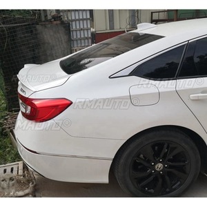 ชุดแต่งสปอยเลอร์หลังรถยนต์ Honda Accord รุ่นที่ 10 ปี 2018-2022 สีดำเงา สไตล์สปอร์ต ปีกหลังฝากระโปรงท้าย อุปกรณ์ตกแต่งรถยนต์ - Product Image 3