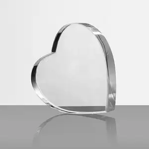 MH-ZZ0082 Clear 3d Laser Crystal Engraved Heart Shaped Paperweight Wedding Decoration Paperweight