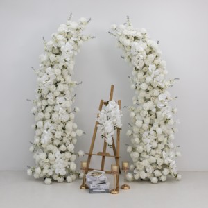 Arco de boda elegante con decoración de hierro en forma de cuerno de <span class=keywords><strong>vaca</strong></span>, simulación de flores, follaje y arreglos de flores blancas. - Product Image 2