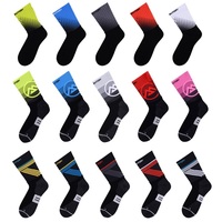Vente en gros Grip Chaussettes de vélo Compression Qualité Impression personnalisée Sublimé Aero Chaussettes de cyclisme Athletic Crew Hommes Anti-slip Team