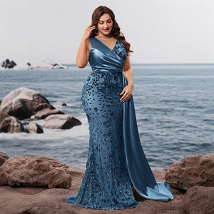 مقاس كبير أنيق مطرز بقصة ضيقة رقبة حرف V أكمام قصيرة سادة بطول الأرض فستان صيفي من الساتان للحفلات وصيفة العروس - Product Image 1