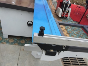 Machine de travail du <span class=keywords><strong>bois</strong></span>, scie de <span class=keywords><strong>panneau</strong></span> de coupe de <span class=keywords><strong>bois</strong></span> Offre Spéciale à vendre - Product Image 6