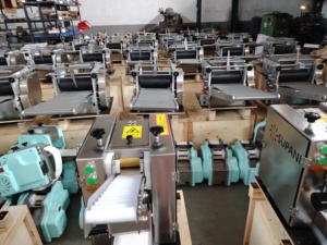 เครื่องทำขนมตอร์ติญ่าอุตสาหกรรมอัตโนมัติเต็มรูปแบบ ทำจากสแตนเลส 304 ผลิตได้ 30 ชิ้น/นาที มอเตอร์เป็นส่วนประกอบหลักอเนกประสงค์ - Product Image 4