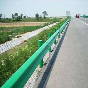 直接供热镀锌波浪高速护栏板高速公路双波护栏防撞喷涂塑料护栏