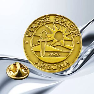 Broches personnalisées avec logo, badges vintage commémoratifs en métal, broches vierges avec gravure émaillée - Product Image 2