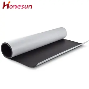 <span class=keywords><strong>Rouleau</strong></span> de feuilles magnétiques flexibles personnalisées, <span class=keywords><strong>aimant</strong></span> <span class=keywords><strong>en</strong></span> caoutchouc avec adhésif - Product Image 4