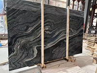 Marbre noir personnalisable avec veines dorées classiques, texture bois antique, durable et écologique pour cuisine, villa, extérieur/intérieur