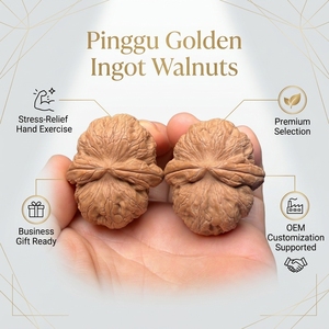 Paire de fidget toys artisanaux en bois naturel - Jouet de massage des mains anti-stress avec option de gravure personnalisée - Product Image 2