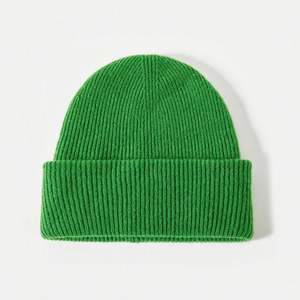 Gorro de lana 100% tejido liso de color sólido para invierno, ideal para viajes, con logotipo personalizado, venta al por mayor en stock. - Product Image 6