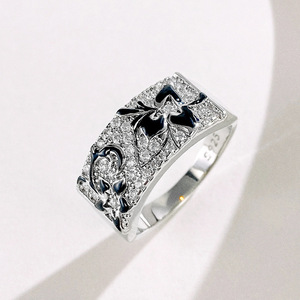 Set di gioielli floreali semplici vintage, anello bicolore con pietra intarsiata, regalo di San Valentino - Product Image 2