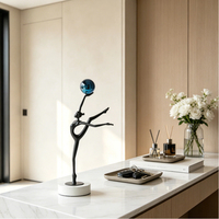 Table d'entrée Evelyn, nouveau design 2026, en métal, représentant une danseuse de ballet, pour hall d'hôtel et décoration intérieure