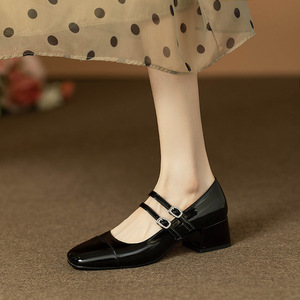 Zapatos de Tacón Bajo con Correa y Logotipo Personalizado, de Moda, con MOQ Bajo, para Mujer, Estilo Chunky Loafers - Product Image 3