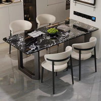 Ensemble de table et de chaises de salle à manger rectangulaire moderne haut de gamme 6 places avec plateau en marbre pour la maison et l'hôtel