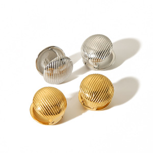 ต่างหูแบบกลมลายเปลือกหอย 18K ทองไทเทเนียมเหล็ก ดีไซน์ทรงเรขาคณิต สำหรับผู้หญิง เครื่องประดับแฟชั่น TE6634 - Product Image 5