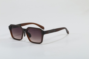 2026 New Retro Unisex UV400 High Quality Personalized Classic Sport Sunglasses - Product Image 4