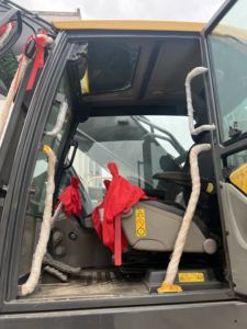 เครื่องขุด EC480 Volvo มือสองเครื่องขุดไฮดรอลิก48T สำหรับงานหนักแกนปั๊มเครื่องยนต์มือสองจากสวีเดน - Product Image 2