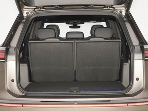 Vehículo a Gasolina Comercializable 2026 Teramont Pro 450TSI 4WD Edición Todoterreno, SUV de 5 Puertas y 7 Asientos para Desplazamientos Diarios - Product Image 3