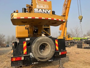 Grue sur camion Sany d'occasion de 100 tonnes à prix abordable pour les levages de construction lourde - Product Image 5