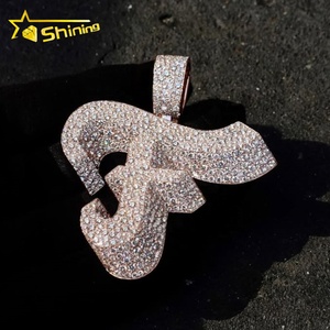 Nouveau <span class=keywords><strong>Pendentif</strong></span> Breloque Personnalisé Hip Hop en Argent 925 avec Diamant Moissanite VVS, Dos Solide, <span class=keywords><strong>Pendentif</strong></span> <span class=keywords><strong>Lettre</strong></span> pour Hommes - Product Image 2