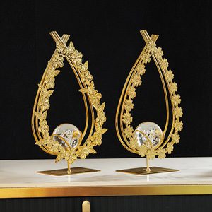 Creative Iron Flower Gold-Plated Art <b>Ornaments</b> Luxury Entrance TV Cabinet Decorations Office and Home Decor - Product Image 1