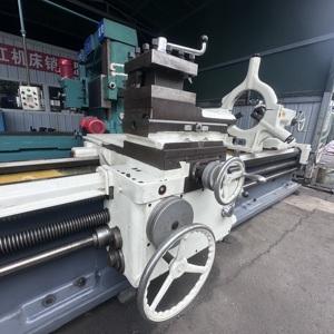 Torno horizontal <span class=keywords><strong>de</strong></span> corte <span class=keywords><strong>de</strong></span> metal semiautomático Shenyang CW61100A <span class=keywords><strong>de</strong></span> <span class=keywords><strong>segunda</strong></span> <span class=keywords><strong>mano</strong></span>, usado, <span class=keywords><strong>de</strong></span> alta resistencia, 85% nuevo, precio <span class=keywords><strong>de</strong></span> <span class=keywords><strong>venta</strong></span> económico <span class=keywords><strong>para</strong></span> fábrica - Product Image 2