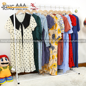 KungFu KingAAA 中国二手女式夏季丝绸连衣裙 90% 无污渍 大量批发 - Product Image 3