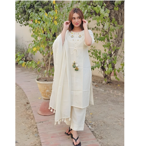 Ensemble de kurta en coton brodé, sans plis, à séchage rapide, élégant et stylé, vêtements ethniques pour femmes, tenue de fête décontractée - Product Image 2