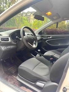 Auto Usado en Venta, Hyundai Reina 2017, 1.4L Manual <span class=keywords><strong>CLS</strong></span>, Sedán Usado, Volante a la Izquierda, Gasolina, 95hp, Excelente Estado - Product Image 3