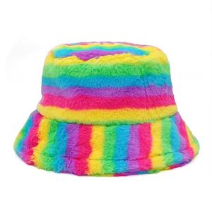 Sombreros de cubo de piel a rayas, gorra de invierno esponjosa gruesa y cálida para mujer, sombreros de pescador de terciopelo para exteriores, servicio OEM personalizado de arcoíris para Otoño e Invierno - Product Image 5