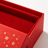 Boîte à bijoux de Noël personnalisée en gros avec logo, boîte cadeau en carton rouge avec couvercle et base pour emballage de colliers et boucles d'oreilles