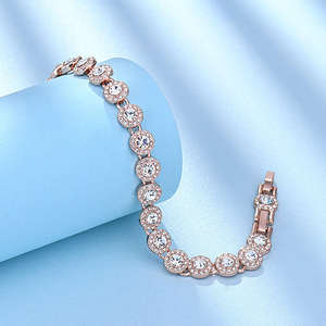 Pulsera de eslabones romanos con diamantes completos, pulsera de tenis de lujo con cristales, versión pequeña de alta gama popular en Europa y América - Product Image 3