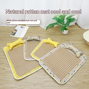 Tapis rafraîchissant d'été Delang pour animaux de compagnie, lit respirant en tissu pour chiens et chats avec design nid, livraison disponible - Product Image 5