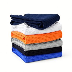 Serviette de golf en microfibre recyclée à séchage rapide, personnalisable avec logo, en tissu gaufré, vente en gros - Product Image 2