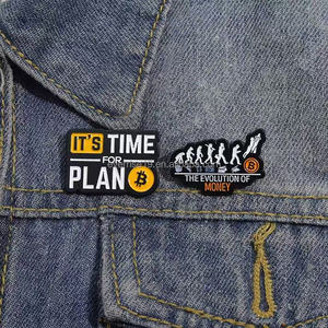 Broche en alliage élégante créative et minimaliste en métal pour la tenue, accessoire, broche de <span class=keywords><strong>plan</strong></span> temporel pour Noël et la fête nationale - Product Image 2