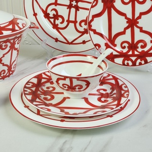 Service de vaisselle en céramique durable de luxe avec motif scénique comprenant une assiette en porcelaine cuillère tasse pour servir les aliments stockés - Product Image 3