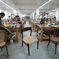 Chaises de salle à manger en bois massif, style mi-siècle, noyer, dossier en rotin tressé, mobilier de café, directement de l'usine