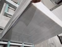 Carreaux de marbre blanc de Venise modernes Goldtop OEM/ODM avec surface veinée grise polie, imperméables pour les murs et les sols d'hôtel