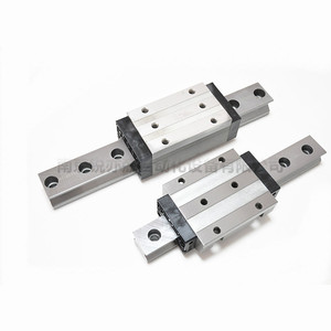 Guía Lineal de Rodillos Gongcheng GZB45AAL3P2X2002.5-4-30/30, Grado de Precisión P5, Material S55C, Kit - Product Image 1