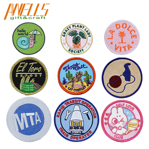 Patch Ricamata a Fiore per Giacche, Zaini, Jeans, Cappelli, Applicazioni da Stirare o Cucire, Accessorio Ecologico Personalizzabile Fai-da-Te - Product Image 6