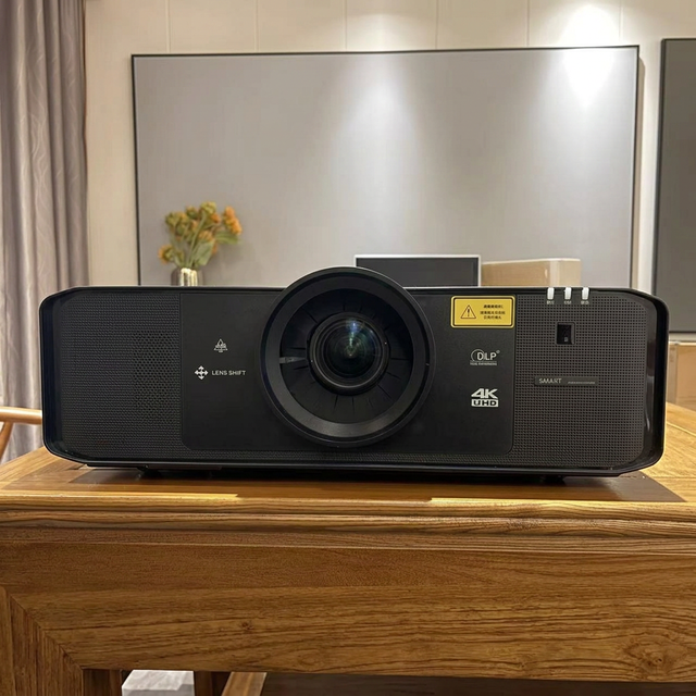 Hisense 4K Laser Projector 10000 Lumens 0.63 Throw Ratio DLP for Professional Engineering Large Venue